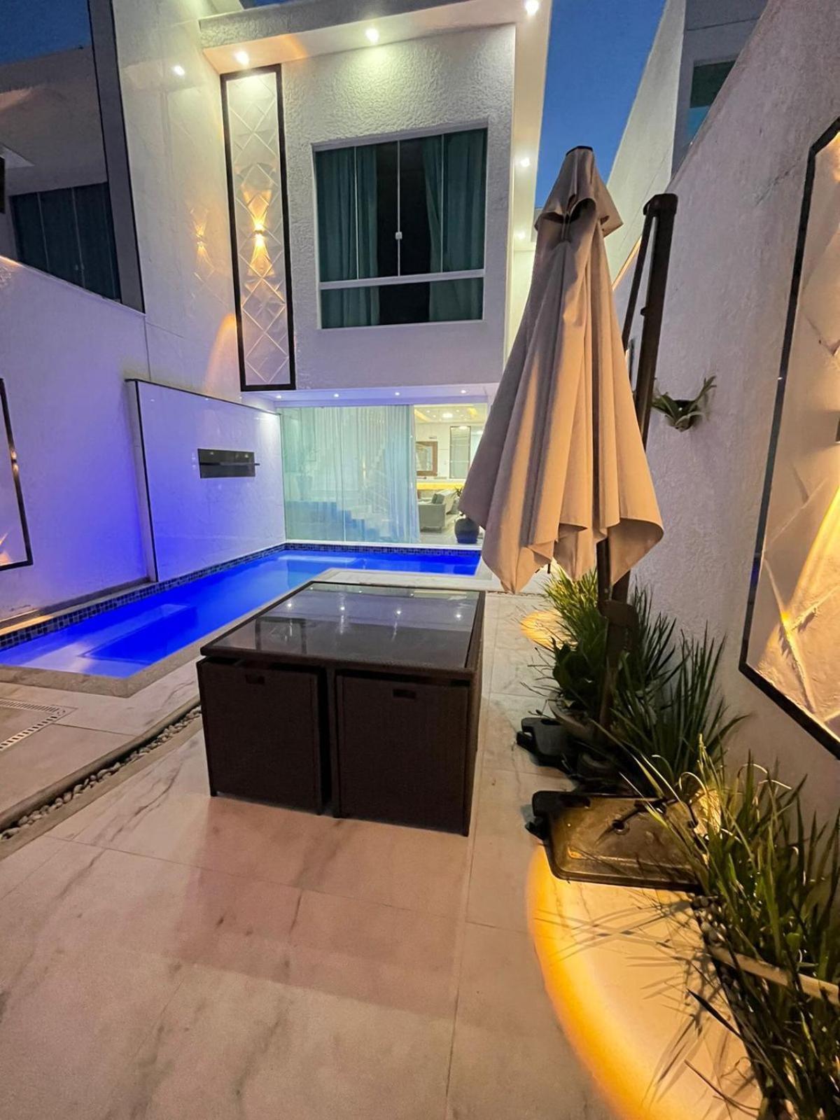 Casa Brilho Da Lua - 3 Suites, Apenas 300m Da Holiday home *